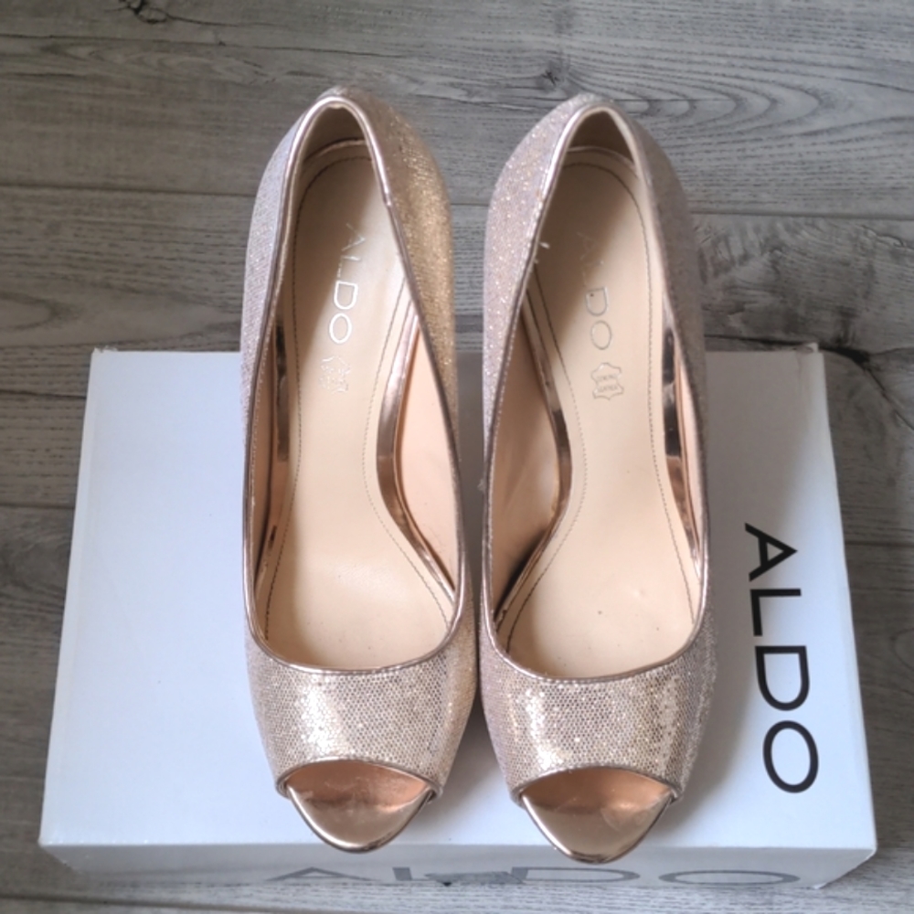 ALDO Gold Sparkle Stiletto Peep Toe Heels Size 40/9.5